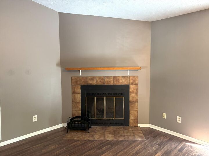 Property Photo: 7215 Creekview Drive OH 45247