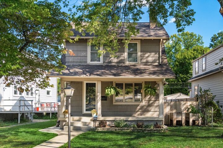 992 Palmer Road  Columbus OH 43212 photo