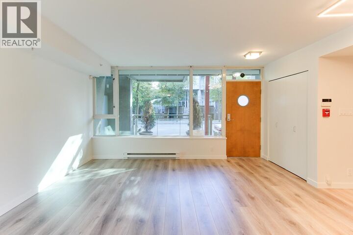 Photo de la propriété:  1432 West Hastings Street  BC V6G 3J9 