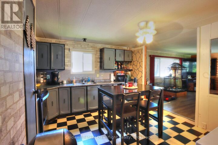 Property Photo: 75049 Hensall Road ON N0K 1W0