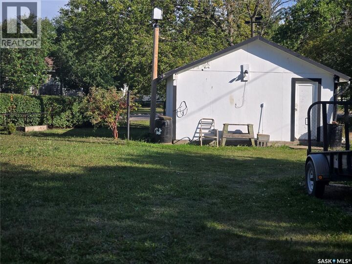 Property Photo:  209 Forget Street  SK S0G 4T0 