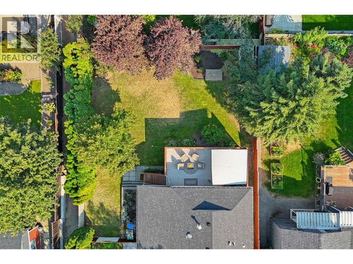Property Photo:  498 Garibaldi Drive  BC V2E 2A9 