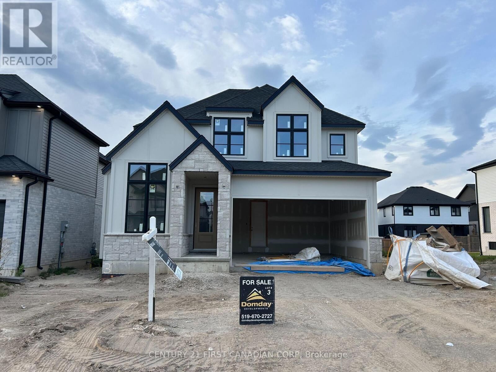 Photo de la propriété: 1918 Fountain Grass Drive ON N6K 4P9