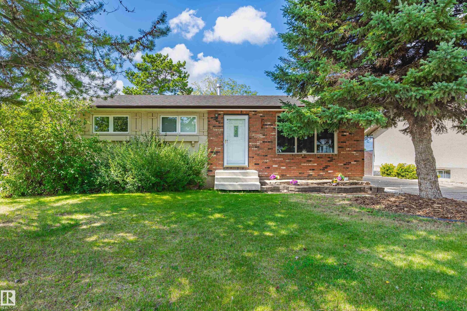 Property Photo:  5120 53 Street  AB T0A 0K0 