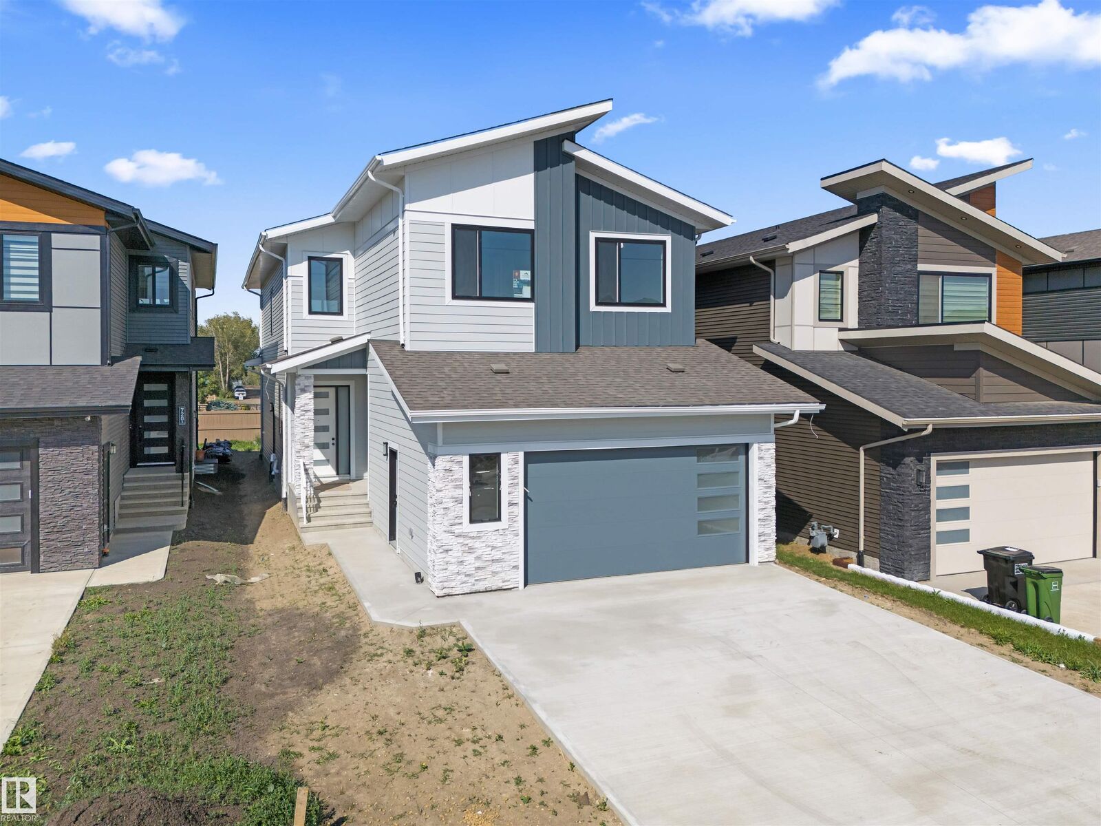 Property Photo: 724 166 Avenue NE AB T5Y 4J1