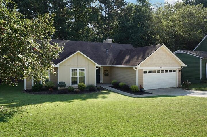 Property Photo:  1408 Sisters Court  GA 30043 