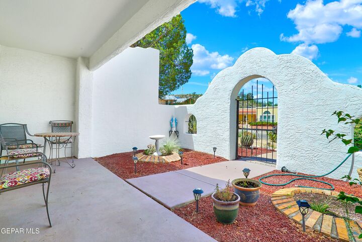 Property Photo: 6541 Loma De Cristo Drive TX 79912