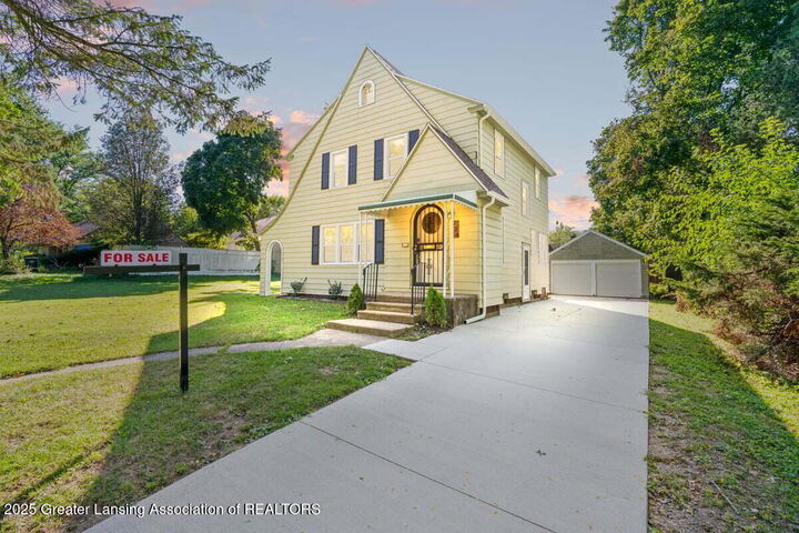 224 West Street  Lansing MI 48915 photo