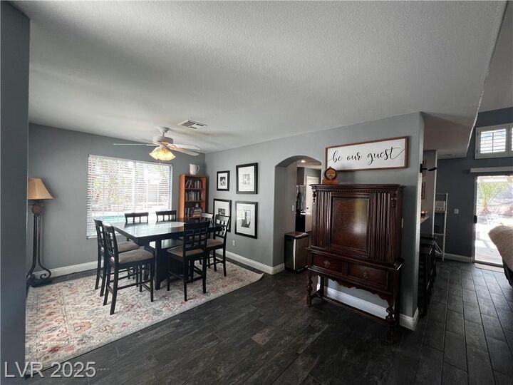 Property Photo: