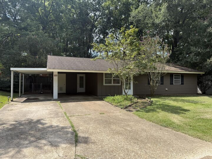 307 Ward Dr  Starkville MS 39759 photo