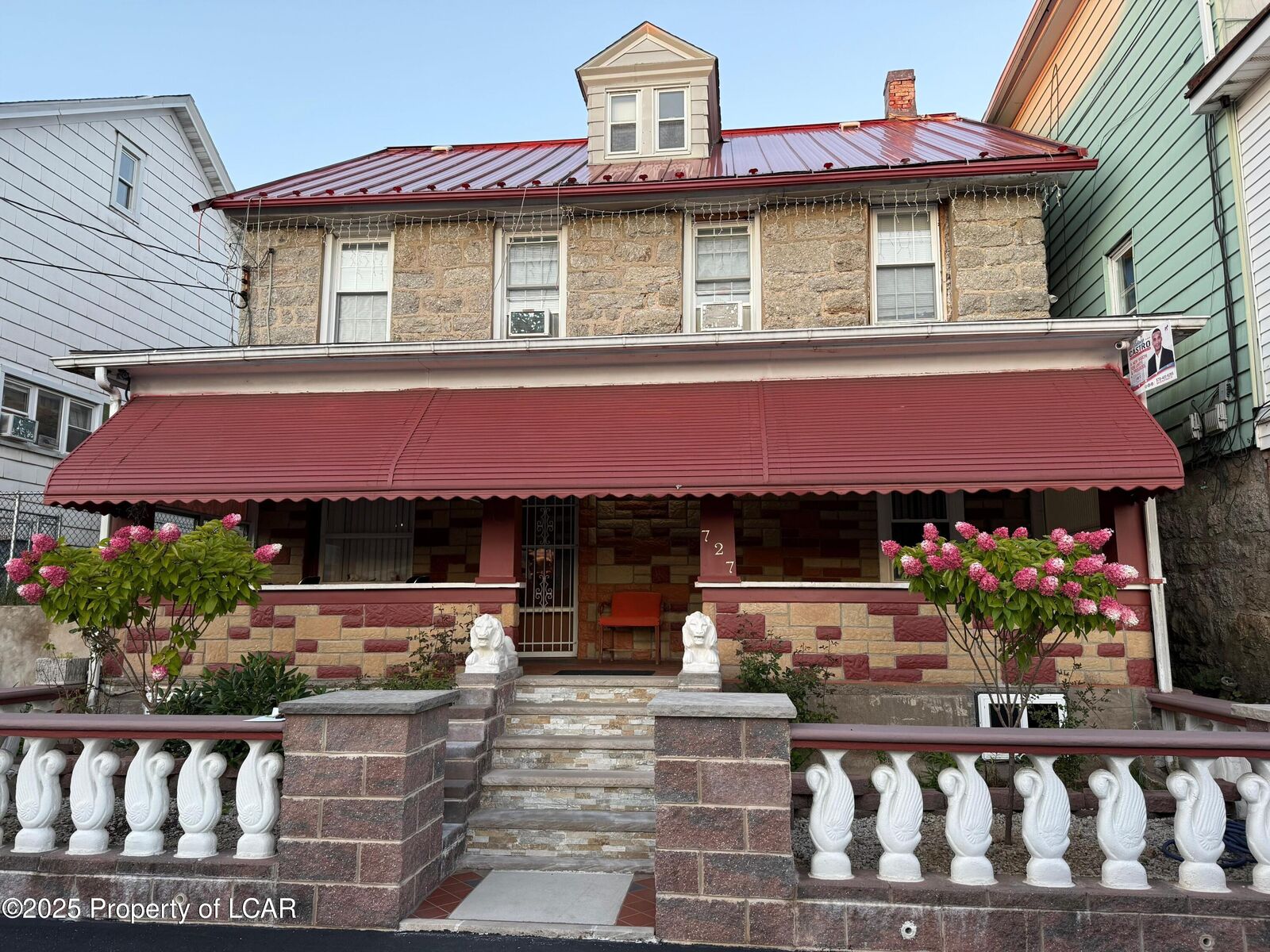 Property Photo: 727 N Vine Street PA 18201