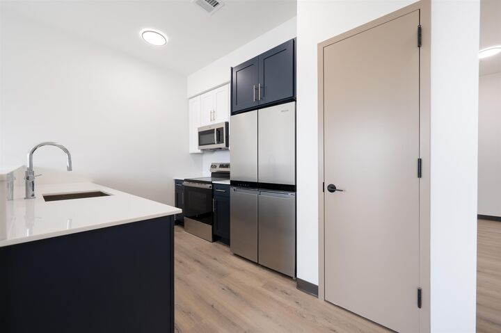 Property Photo:  857 Bergen Ave 502  NJ 07306 