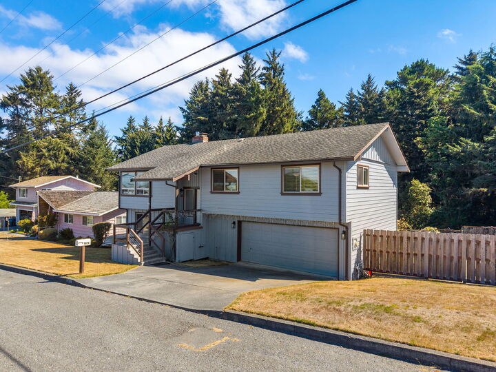 Property Photo:  6829 Bret Harte Lane  CA 95503 