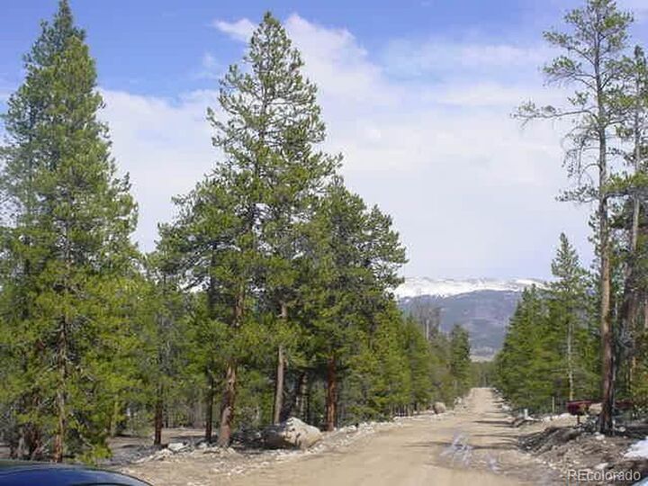 Property Photo:  833 Peak View Dr  CO 81251 