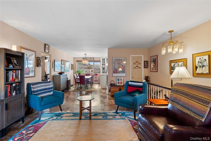 Property Photo: 147 N Broadway 2 NY 10603