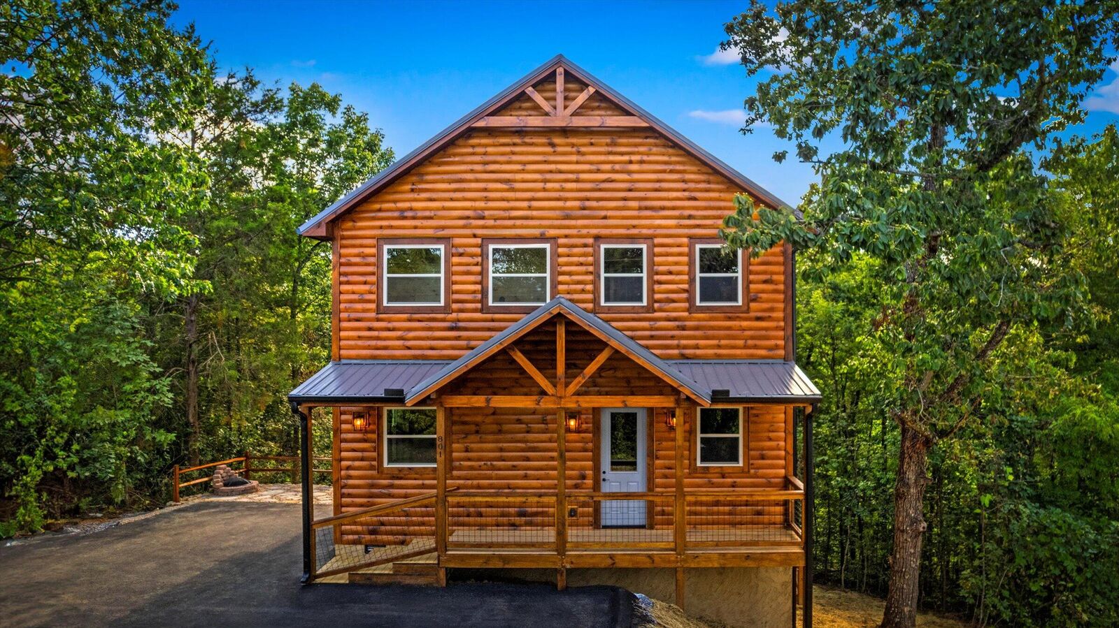 Property Photo:  801 Sunrise Boulevard  TN 37862 