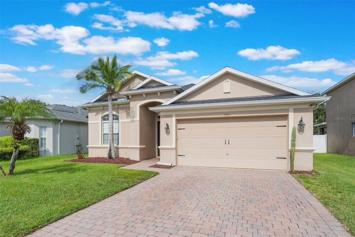 Property Photo:  1353 Periwinkle Blue Way  FL 32766 