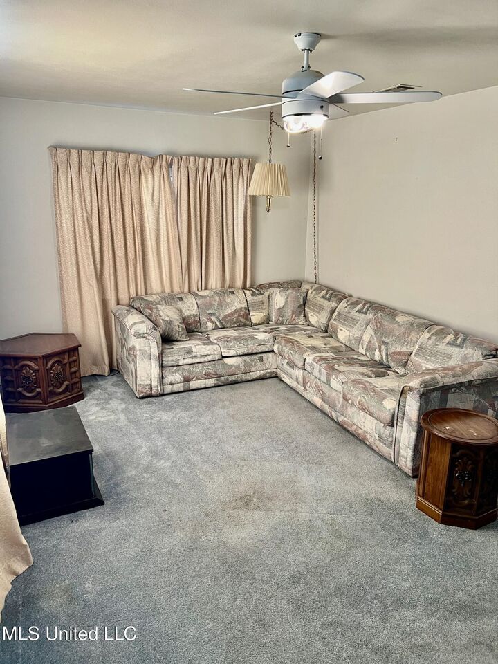 Property Photo: 186 Summer Place MS 39530