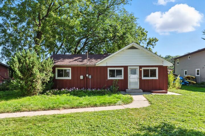 4305 Riverside Rd  Waterford WI 53185 photo