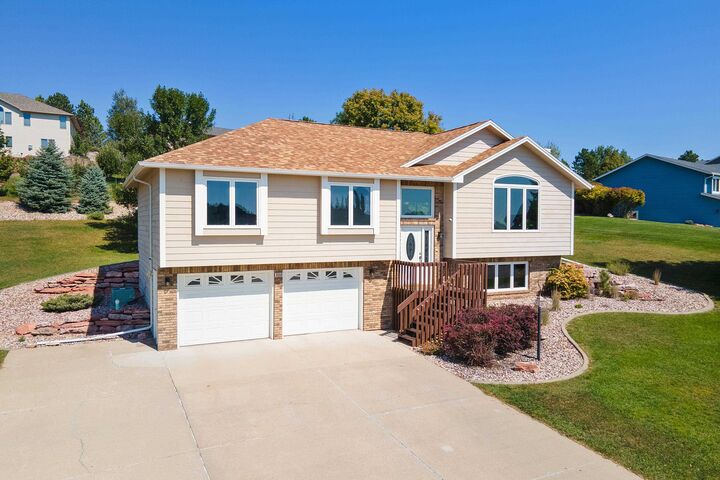 Property Photo:  5550 Blue Stem Court  SD 57702 