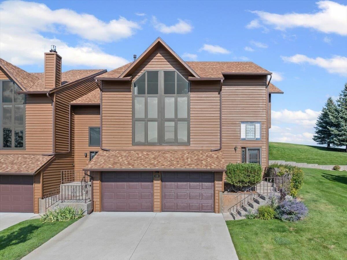 Property Photo: 330 Fairway Drive SD 57783
