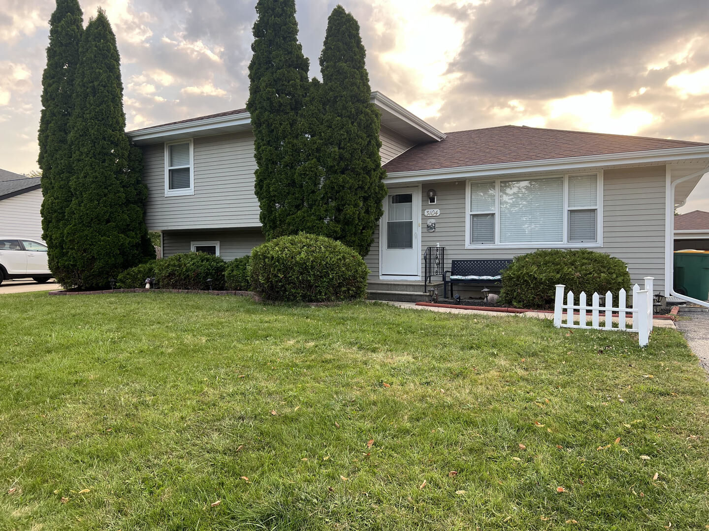 Property Photo: 3104 Frank Turk Drive IL 60586