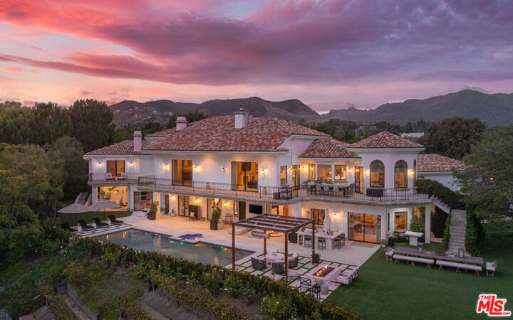6110 Merritt Drive  Malibu CA 90265 photo