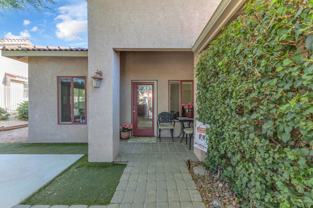 Property Photo:  9540 Ekwanok Drive  CA 92240