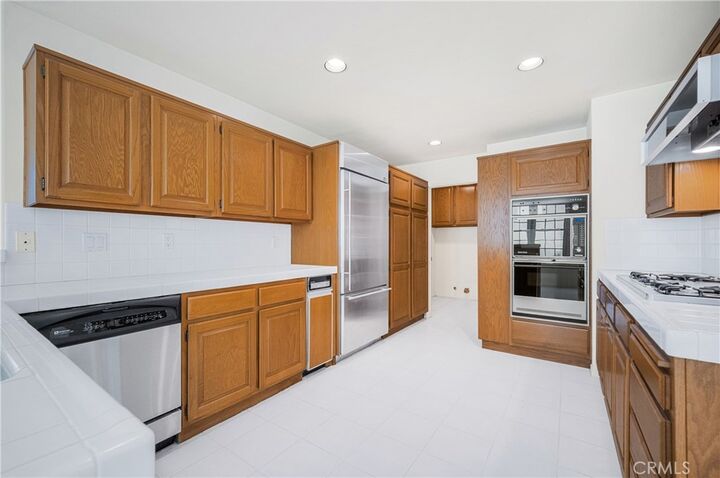 Property Photo: 4337 Park Arroyo CA 91302