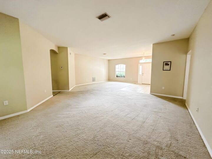 Property Photo: 72 Bickford Drive FL 32137