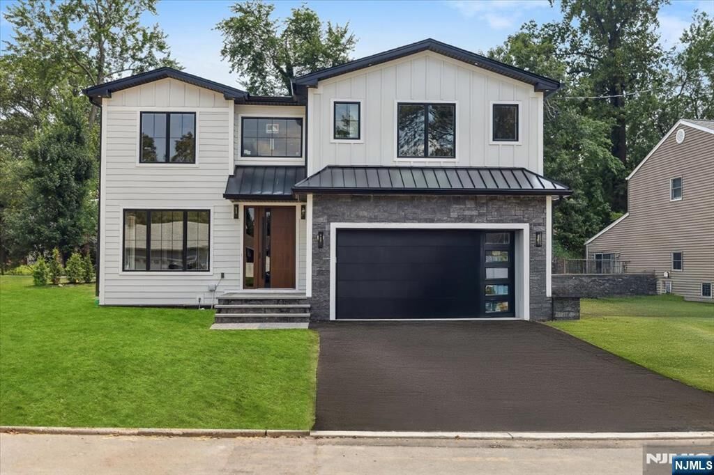 Property Photo:  993 Adams Place  NJ 07676 