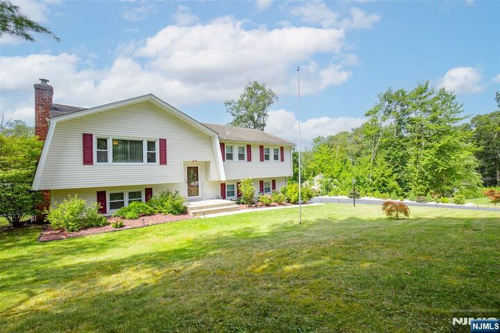 Property Photo: 17 Camelot Drive NJ 07480