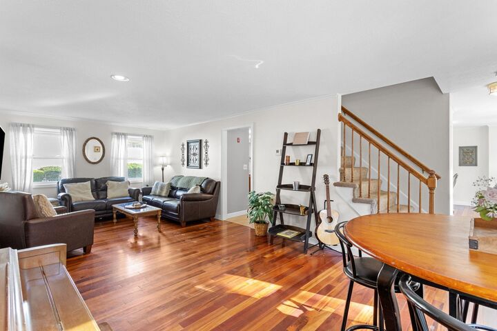 Property Photo:  26 Old Orchard Way  NH 03103 