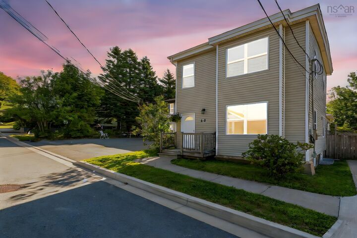 48 Irving Street  Woodside NS B2W 1K2 photo
