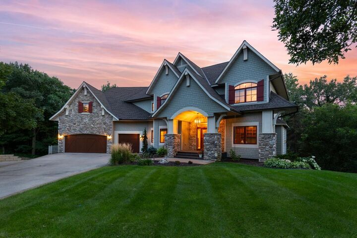 18674 Ponderosa Court  Eden Prairie MN 55347 photo
