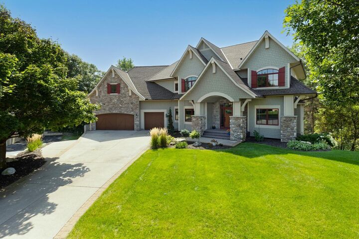 18674 Ponderosa Court  Eden Prairie MN 55347 photo
