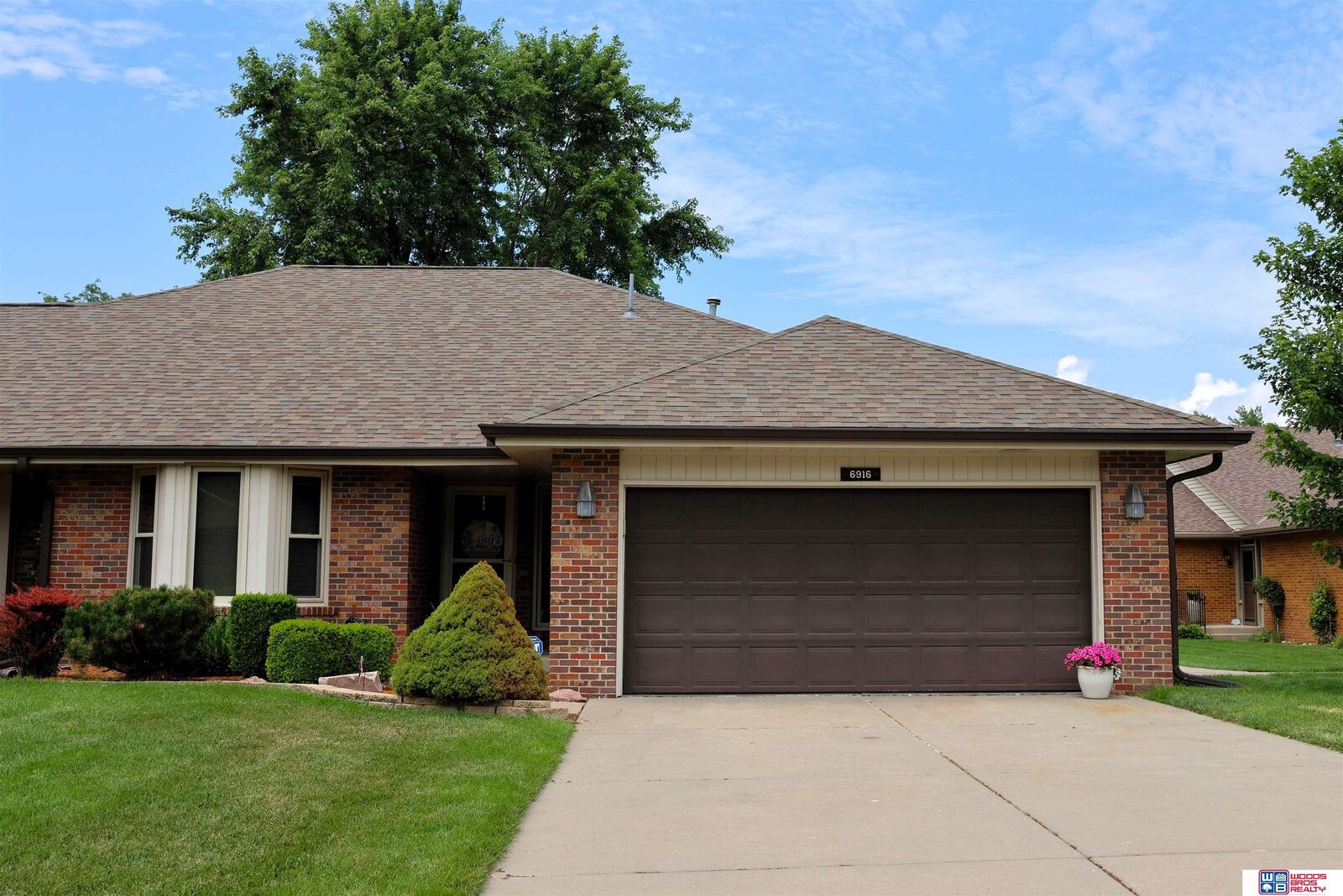 Property Photo:  6916 Old Post Place  NE 68506