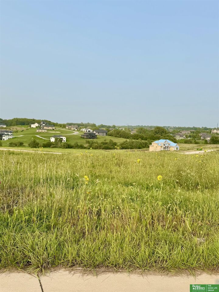 Property Photo:  22652 Quarry Circle  NE 68028 