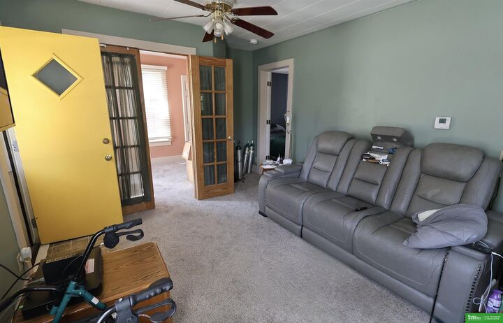 Property Photo:  614 E Linden Avenue  NE 68025 