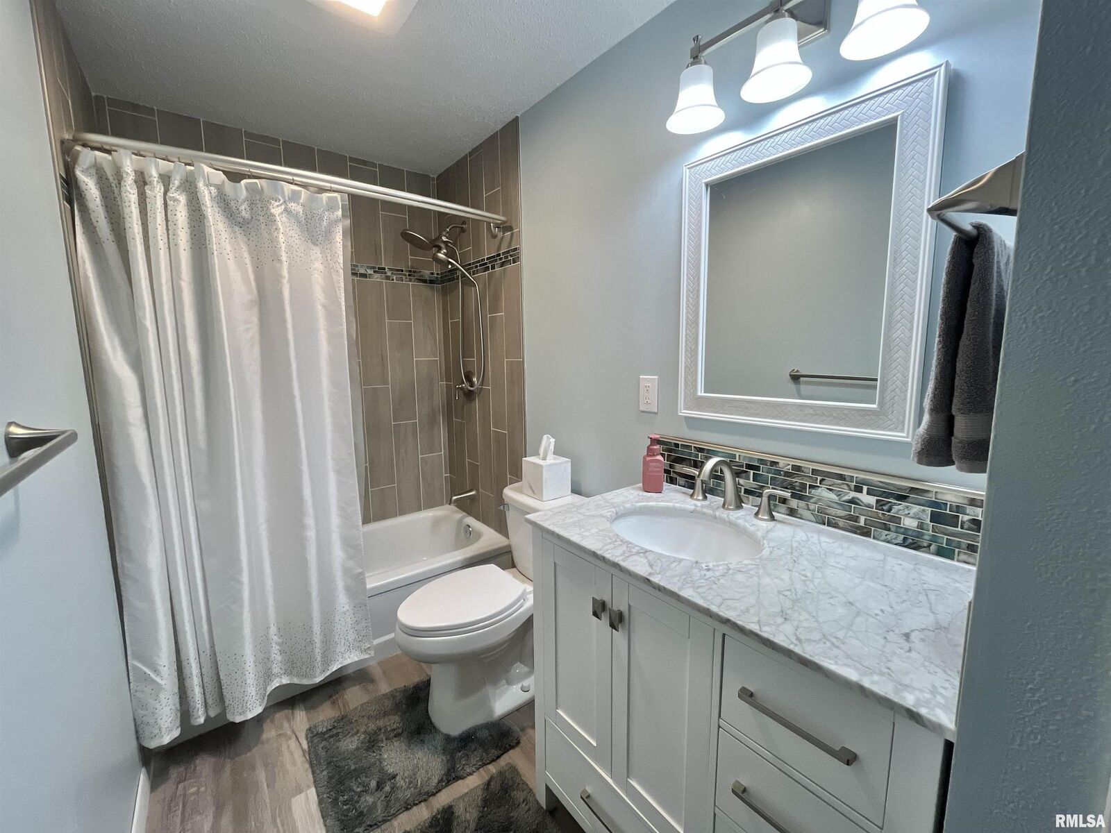 Property Photo: 1005 23rd Avenue North IA 52732