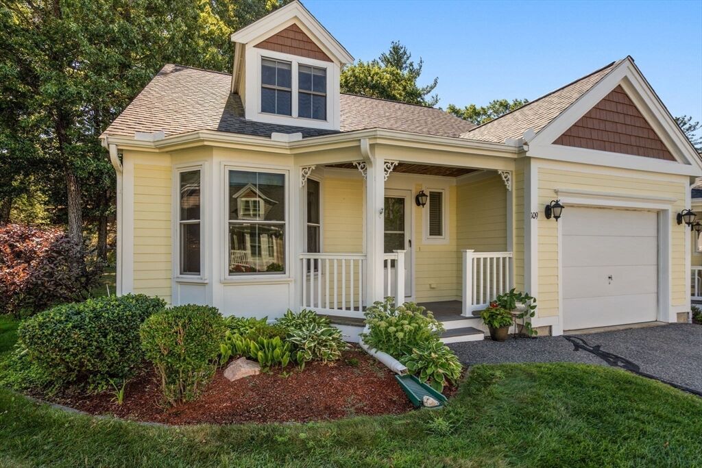Property Photo: 109 Westminster Dr. 109 MA 01752
