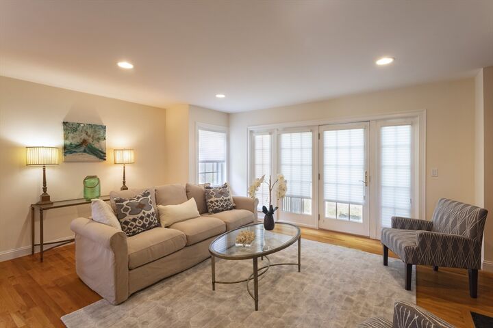 1077 Boylston St 1077  Newton MA 02161 photo