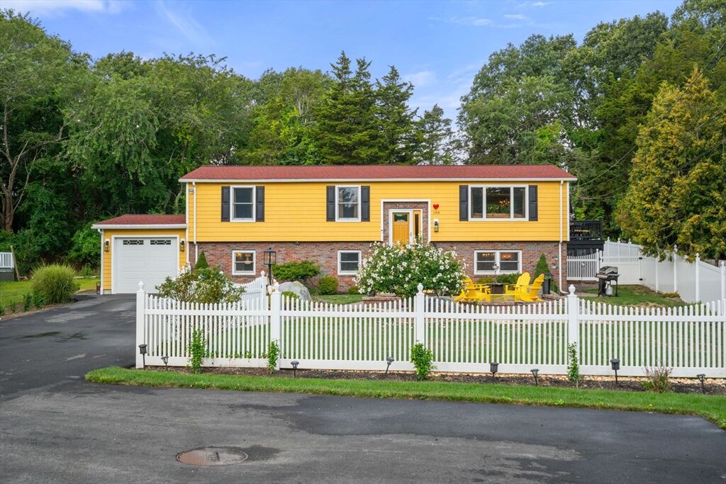Property Photo:  188 Atlantic Street  MA 01930 