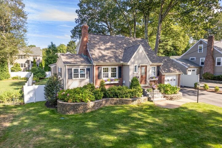 Property Photo: 140 Grant Street MA 02492