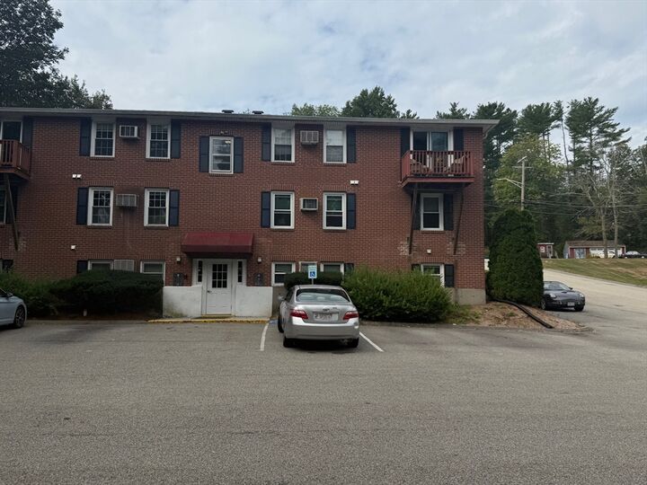 Property Photo: 325 Ashland Avenue 12 MA 01550
