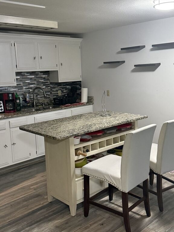 Property Photo:  325 Ashland Avenue 12  MA 01550