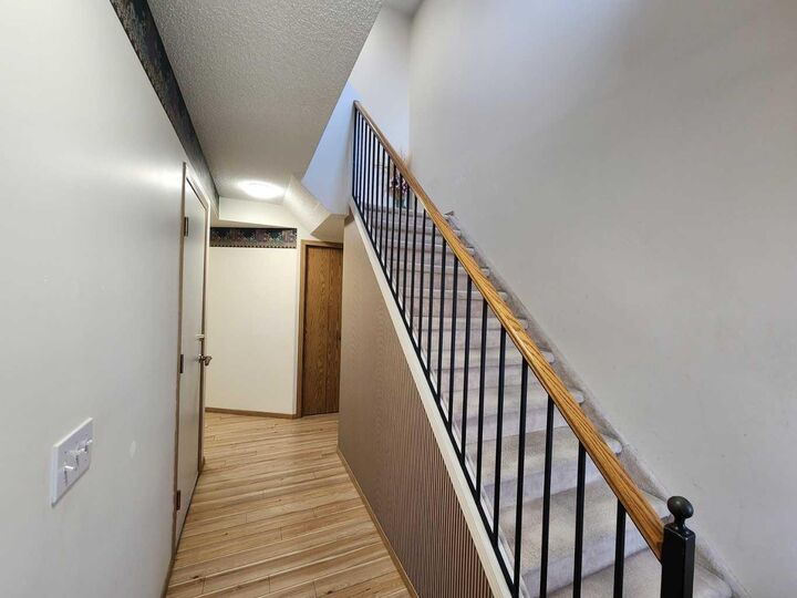 Photo de la propriété: 9 Country Hills Rise NW AB T3K 4S7