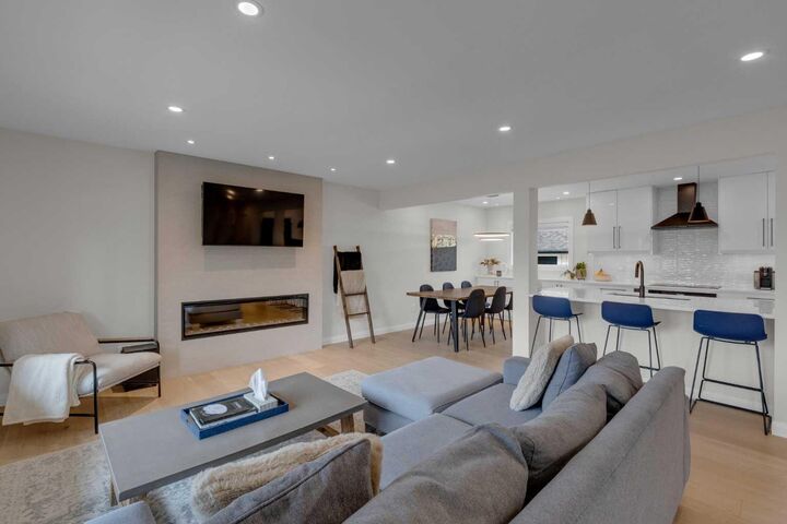 Property Photo:  24 Canyon Drive NW  AB T2L 0R3 