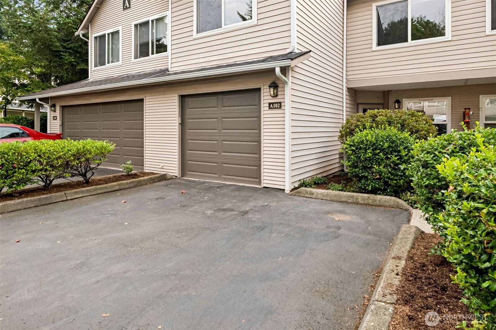 Property Photo: 4808 NE Sunset Boulevard A102 WA 98059