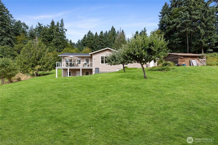 Property Photo:  3515  91st Avenue Ct E  WA 98371 